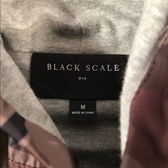 Menβs Black Scale Camo Pattern Snap Up Jacket Size Medium - Picture 4 of 7